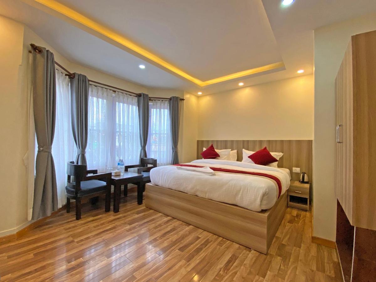 Hotel Royal Emperor Kathmandu Exterior foto