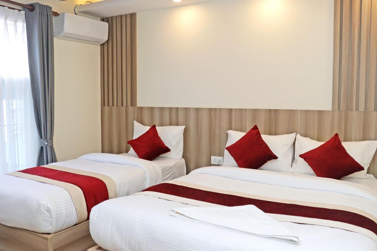 Hotel Royal Emperor Kathmandu Exterior foto